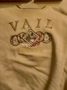 Embroidered Crewneck Sweater - Beige